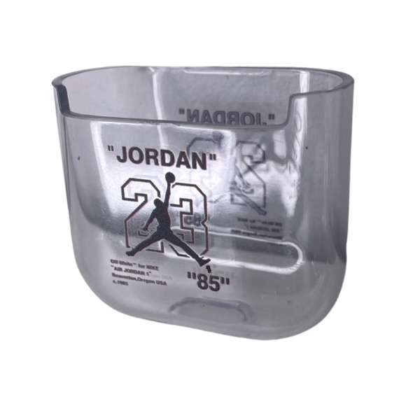 7 Air Jordan Air Pods Clear Cases - Picture 1 of 2